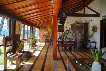 Casa para alugar com 450m², 3 quartos e 3 vagasSala