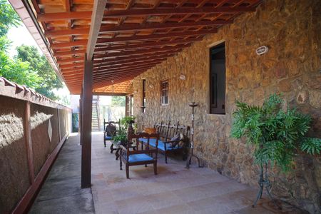 Casa para alugar com 450m², 3 quartos e 3 vagasVaranda