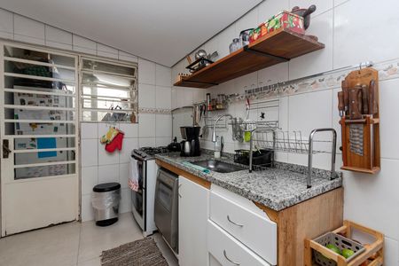 Cozinha de casa à venda com 3 quartos, 120m² em Vila Cordeiro, São Paulo