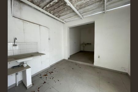 Casa à venda com 156m², 3 quartos e 1 vaga Casa à venda com 156m², 3 quartos e 1 vagaÁrea de Serviço