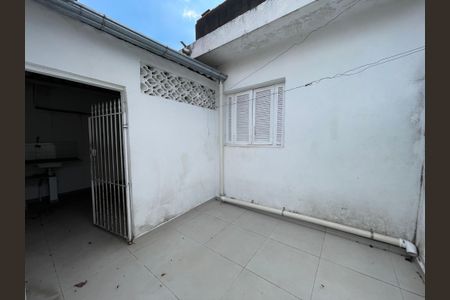 Casa à venda com 156m², 3 quartos e 1 vaga Casa à venda com 156m², 3 quartos e 1 vagaQuintal