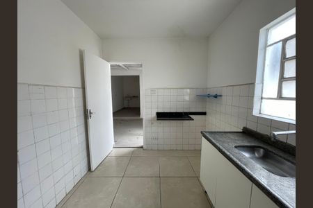 Casa à venda com 156m², 3 quartos e 1 vaga Casa à venda com 156m², 3 quartos e 1 vagaCozinha