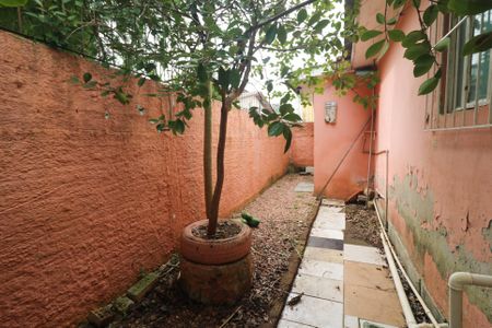 Casa à venda com 44m², 2 quartos e sem vagaQuintal 1
