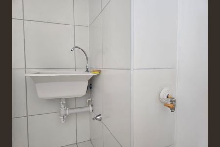 Apartamento à venda com 34m², 2 quartos e sem vaga Apartamento à venda com 34m², 2 quartos e sem vagaCozinha e Área de Serviço