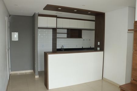 Apartamento para alugar com 3 quartos, 54m² em Jardim Isis, Cotia