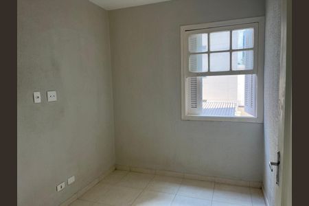 Apartamento para alugar com 106m², 3 quartos e sem vagaQuarto