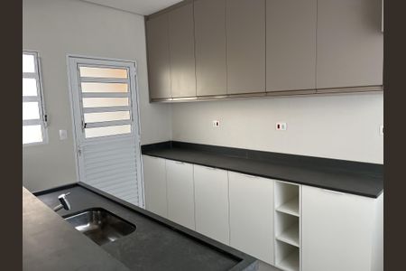 Cozinha de apartamento para alugar com 1 quarto, 90m² em Vila Buarque, São Paulo
