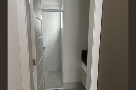 Apartamento para alugar com 90m², 1 quarto e sem vagaBanheiro 