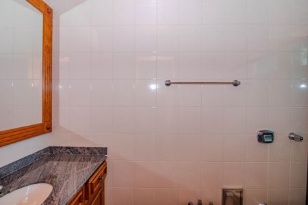 Apartamento à venda com 503m², 4 quartos e 4 vagasBanheiro Social ( Cobertura)