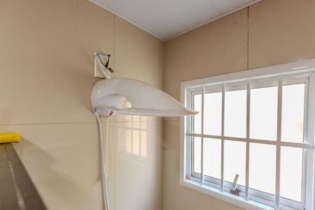 Casa à venda com 120m², 3 quartos e 2 vagasBanheiro social