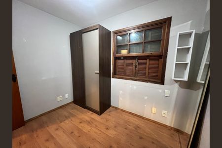 Casa à venda com 3 quartos, 120m² em Jardim Monte Kemel, São Paulo