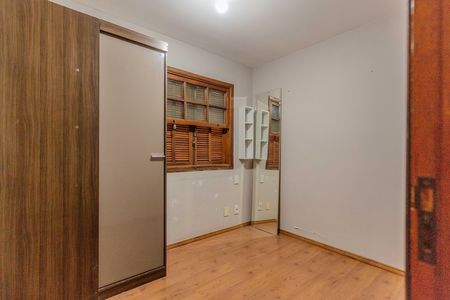 Casa à venda com 120m², 3 quartos e 2 vagasSuíte