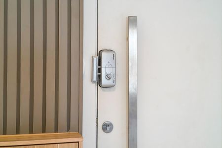 Apartamento para alugar com 74m², 2 quartos e 2 vagasFechadura eletrônica 