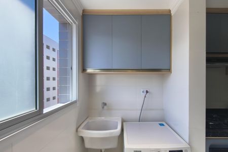 Apartamento para alugar com 74m², 2 quartos e 2 vagasÁrea de Serviço