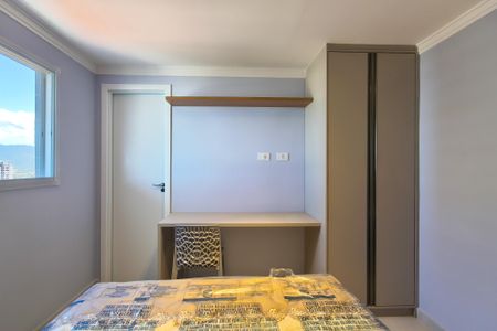 Apartamento para alugar com 74m², 2 quartos e 2 vagasSuite