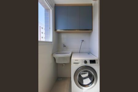 Apartamento para alugar com 74m², 2 quartos e 2 vagasÁrea de Serviço