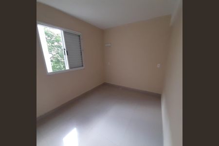 Quarto de apartamento para alugar com 2 quartos, 44m² em Jardim Nélia, São Paulo