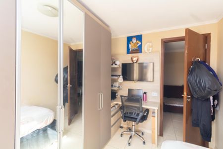 Quarto 2 de apartamento à venda com 3 quartos, 50m² em Jardim Lajeado, São Paulo