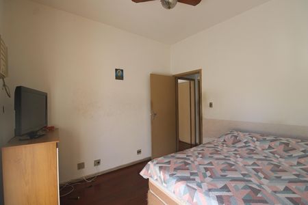 Apartamento à venda com 167m², 3 quartos e 2 vagasQuarto 2