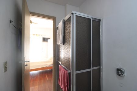 Apartamento à venda com 167m², 3 quartos e 2 vagasBanheiro da suíte