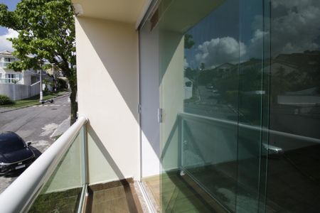 Casa de condomínio para alugar com 330m², 4 quartos e 1 vagaVaranda