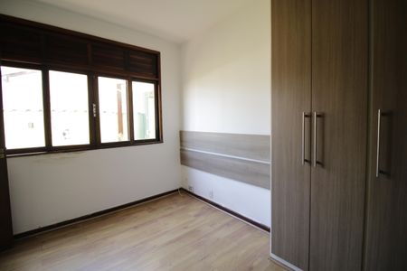 Casa de condomínio para alugar com 330m², 4 quartos e 1 vaga Suíte 2