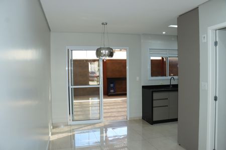 Casa de Condomínio para alugar com 3 quartos, 80m² em Gramado, Cotia