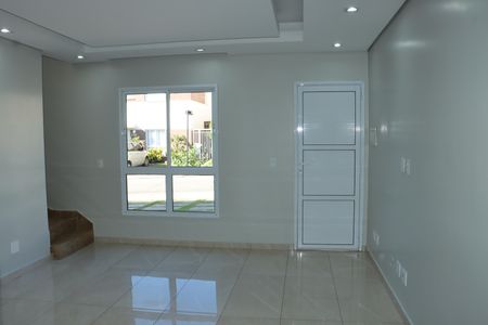 Casa de Condomínio para alugar com 3 quartos, 80m² em Gramado, Cotia