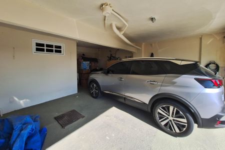 Casa de condomínio para alugar com 590m², 4 quartos e 2 vagasGaragem