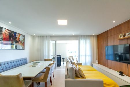 Apartamento à venda com 96m², 3 quartos e 2 vagasSala