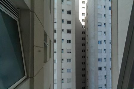 Apartamento à venda com 96m², 3 quartos e 2 vagasVista da Área de Serviço
