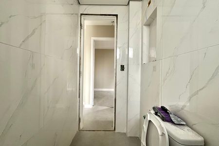 Apartamento para alugar com 51m², 2 quartos e 1 vaga Apartamento para alugar com 51m², 2 quartos e 1 vagaBanheiro