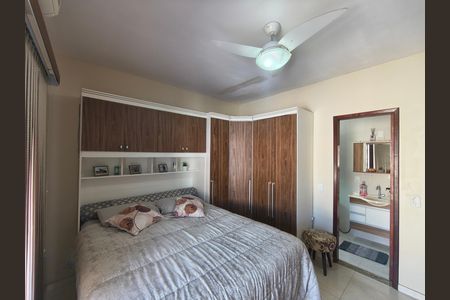 Casa à venda com 645m², 6 quartos e 5 vagas Casa à venda com 645m², 6 quartos e 5 vagasQuarto 6 Suite