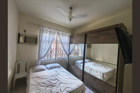 Casa à venda com 645m², 6 quartos e 5 vagas Casa à venda com 645m², 6 quartos e 5 vagasQuarto 2