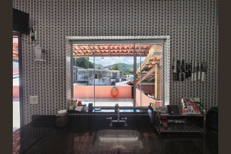 Casa à venda com 645m², 6 quartos e 5 vagas Casa à venda com 645m², 6 quartos e 5 vagasCozinha 2
