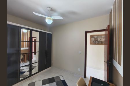 Casa à venda com 645m², 6 quartos e 5 vagas Casa à venda com 645m², 6 quartos e 5 vagasQuarto 4