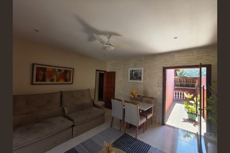 Casa à venda com 645m², 6 quartos e 5 vagas Casa à venda com 645m², 6 quartos e 5 vagasSala 2