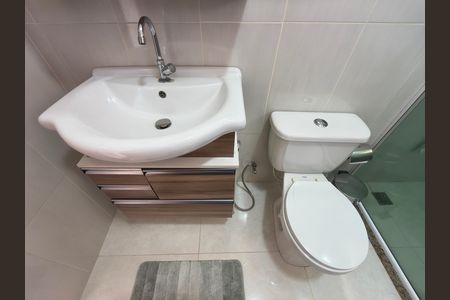 Casa à venda com 645m², 6 quartos e 5 vagas Casa à venda com 645m², 6 quartos e 5 vagasBanheiro