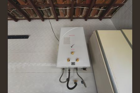 Casa à venda com 645m², 6 quartos e 5 vagas Casa à venda com 645m², 6 quartos e 5 vagasAquecedor - Area de Serviço