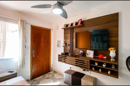 Apartamento à venda com 48m², 2 quartos e 1 vaga Apartamento à venda com 48m², 2 quartos e 1 vagaSala