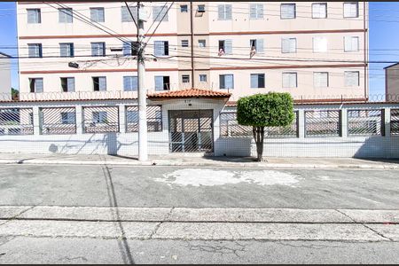 Apartamento à venda com 48m², 2 quartos e 1 vaga Apartamento à venda com 48m², 2 quartos e 1 vagaFachada