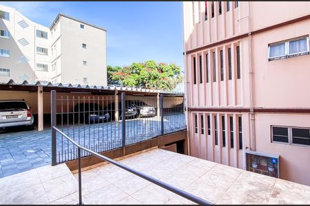 Apartamento à venda com 48m², 2 quartos e 1 vaga Apartamento à venda com 48m², 2 quartos e 1 vagaEntrada