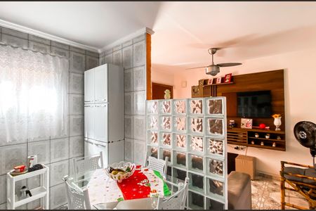 Apartamento à venda com 48m², 2 quartos e 1 vaga Apartamento à venda com 48m², 2 quartos e 1 vagaCozinha