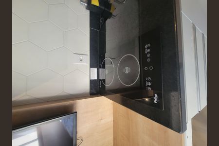 Cozinha de kitnet/studio para alugar com 2 quartos, 16m² em Bela Vista, São Paulo