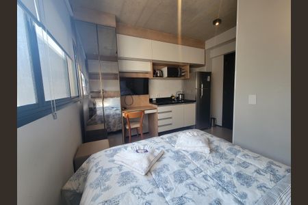 Dormitório de kitnet/studio para alugar com 2 quartos, 16m² em Bela Vista, São Paulo