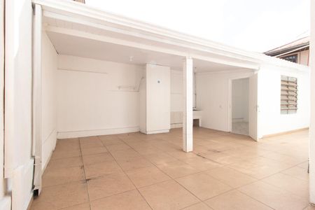 Casa para alugar com 150m², 5 quartos e 4 vagas Casa para alugar com 150m², 5 quartos e 4 vagasÁrea comum - Churrasqueira