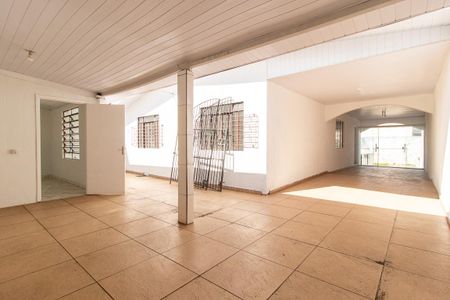 Casa para alugar com 150m², 5 quartos e 4 vagas Casa para alugar com 150m², 5 quartos e 4 vagasÁrea comum
