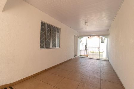 Casa para alugar com 150m², 5 quartos e 4 vagas Casa para alugar com 150m², 5 quartos e 4 vagasGaragem