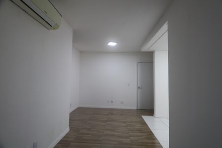 Sala de apartamento para alugar com 2 quartos, 52m² em Fátima, Canoas