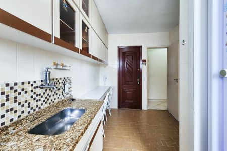 Apartamento à venda com 70m², 3 quartos e 1 vagaCozinha 